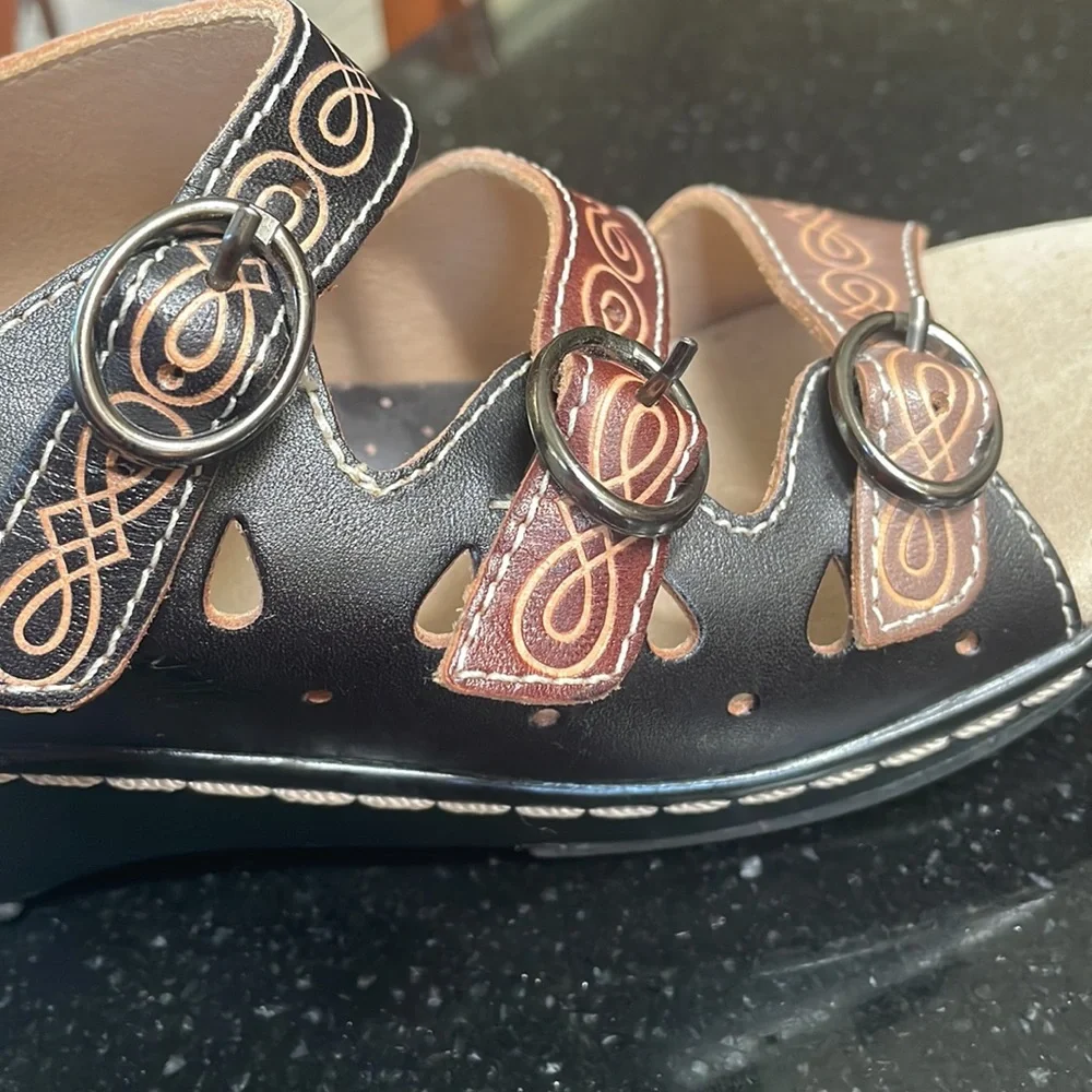 L’Artiste Burbandale Spring Step Sandals Size 39  8 1/2 - Picture 3 of 14